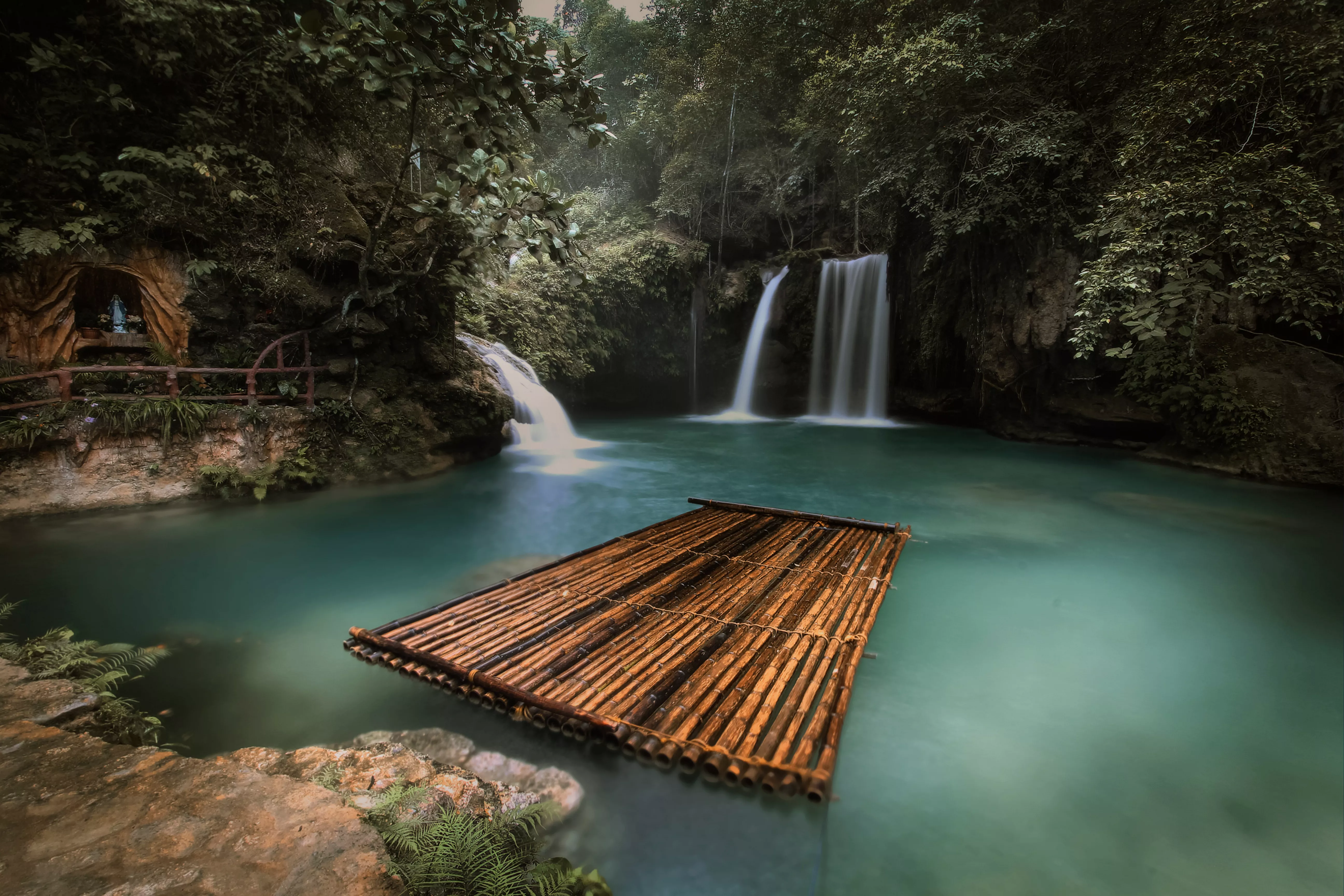Kawasan Falls